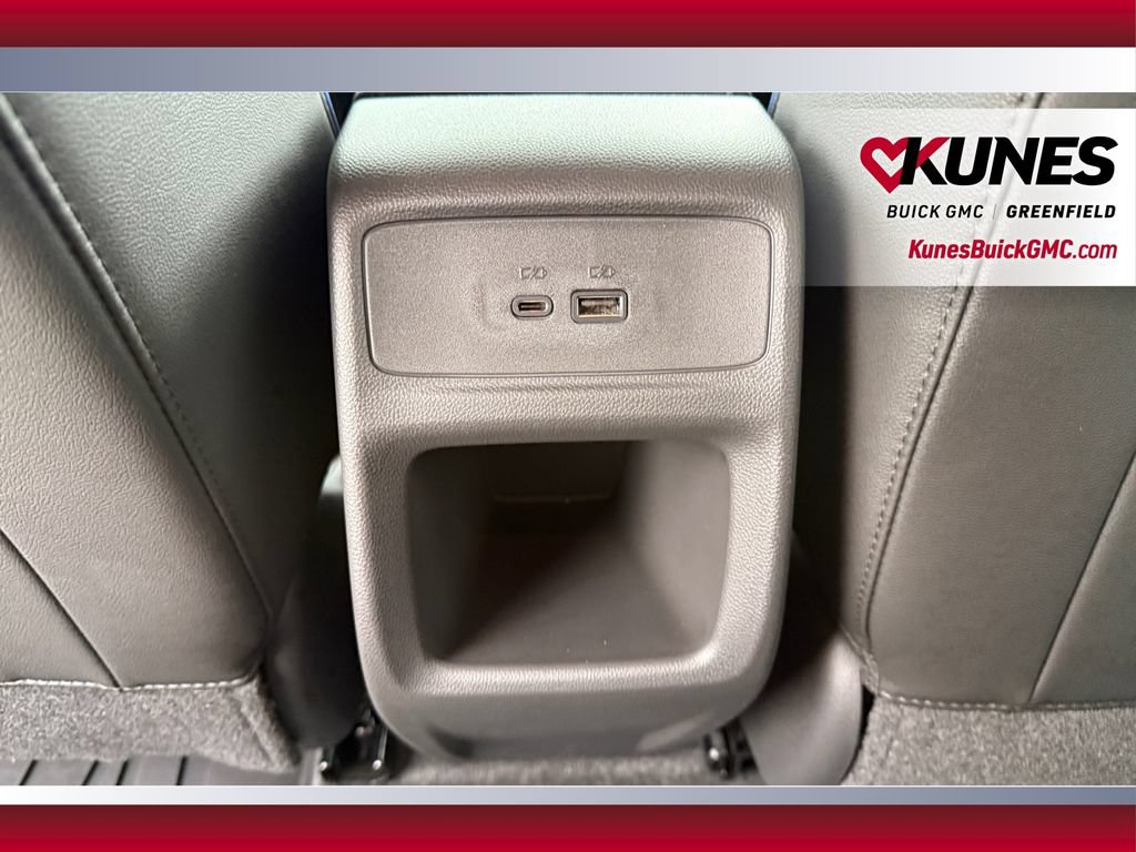 New 2026 Buick Envista Sport Touring w/ Convenience I Package FWD image 30