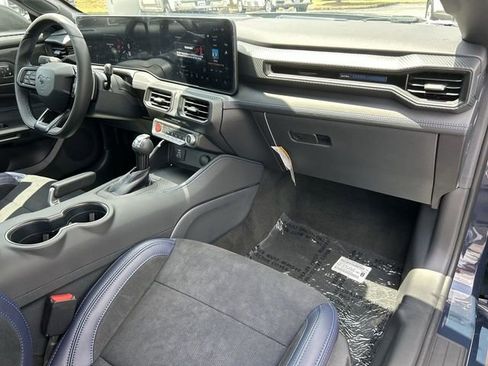 New 2025 Ford Mustang Dark Horse image 25