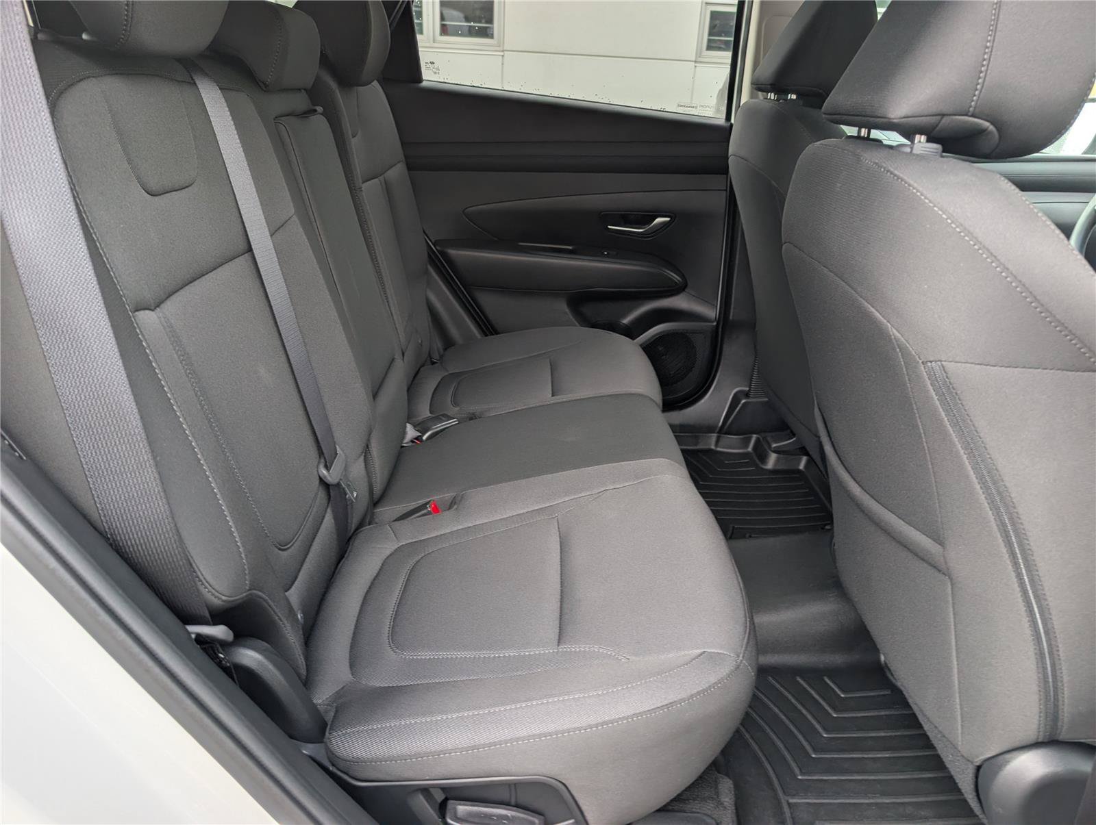 Used 2025 Hyundai Tucson SEL AWD/4WD image 12