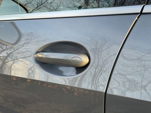 Used 2026 BMW X5 xDrive40i w/ Premium Package image 32