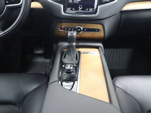 Used 2022 Volvo XC90 T6 Momentum w/ Advanced Package AWD/4WD image 20