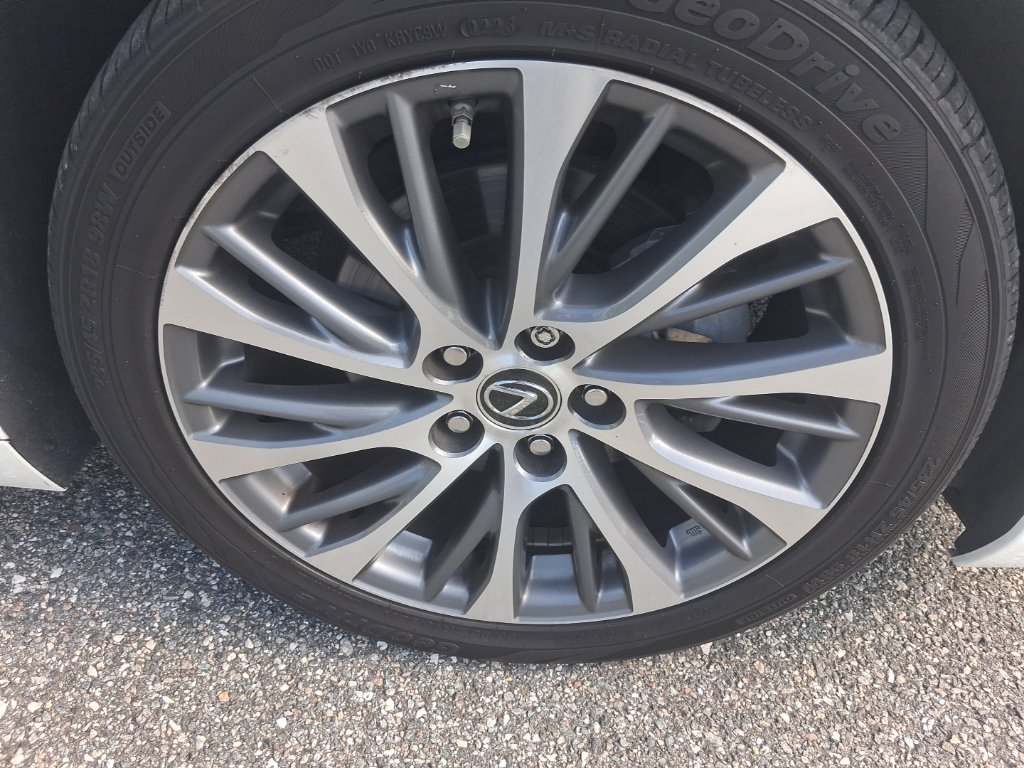 Used 2021 Lexus ES 350 w/ Premium Package FWD image 16