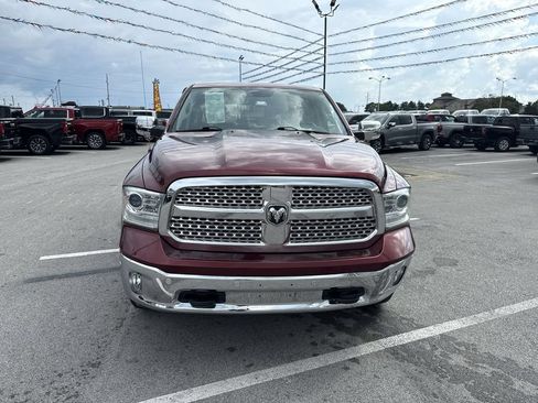 Used 2018 RAM 1500 Laramie w/ Convenience Group AWD/4WD image 8