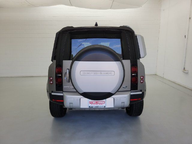 Used 2021 Land Rover Defender 110 SE AWD/4WD image 6