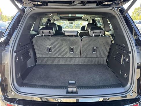 Used 2025 Buick Enclave Avenir w/ Super Cruise Package image 10