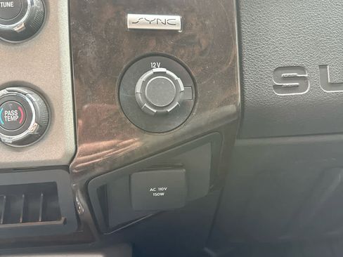 Used 2015 Ford F350 Platinum w/ FX4 Off-Road Package image 23