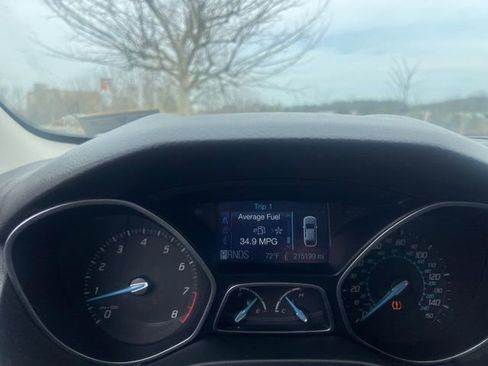 Used 2012 Ford Focus SEL image 3