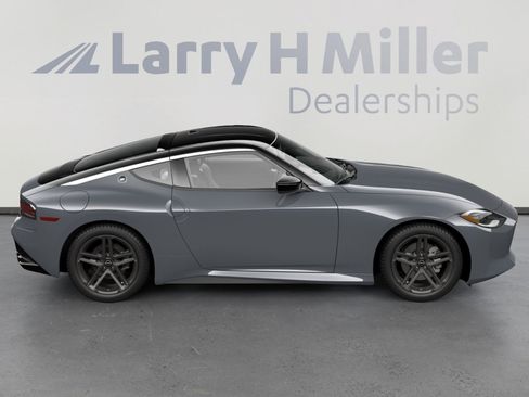 New 2026 Nissan Z Sport w/ Floor Mat Package RWD image 4