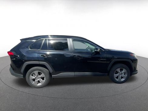 Used 2025 Toyota RAV4 XLE w/ Convenience Package image 16