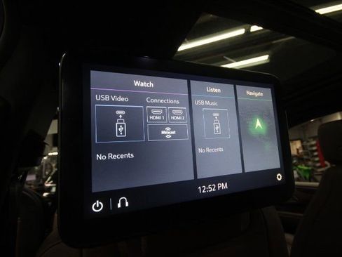 Used 2021 Chevrolet Tahoe High Country image 28