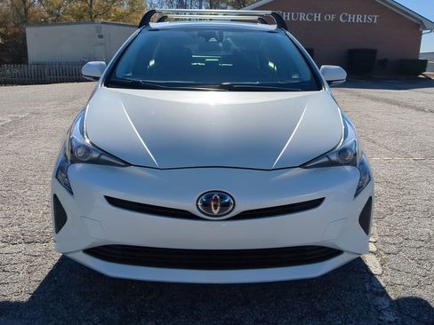 Used 2017 Toyota Prius Four Touring image 7