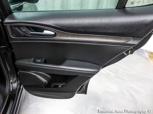 Used 2019 Alfa Romeo Stelvio Ti AWD/4WD image 28