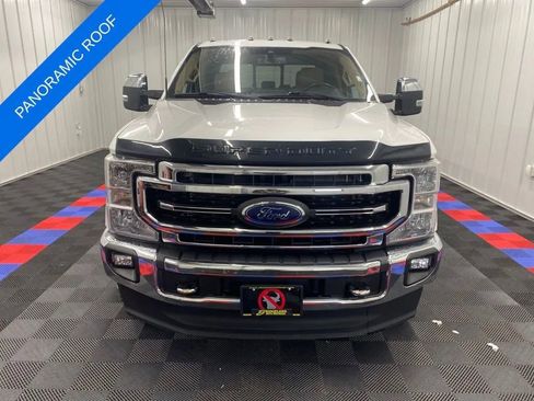 Used 2022 Ford F250 Lariat w/ Lariat Ultimate Package image 2