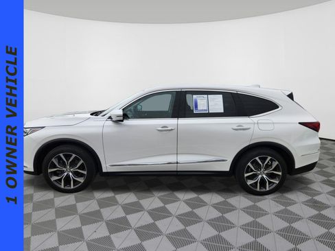 Used 2023 Acura MDX SH-AWD w/ Technology Package image 5