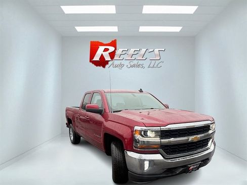 Used 2018 Chevrolet Silverado 1500 LT w/ All Star Edition image 3