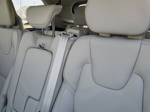 New 2026 Volvo XC90 T8 Ultra image 27