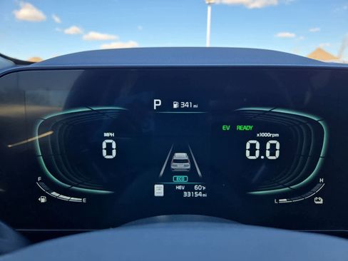 Certified 2023 Kia Niro EX image 31