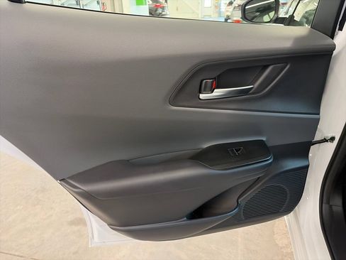 Used 2024 Toyota Prius XLE AWD/4WD image 26