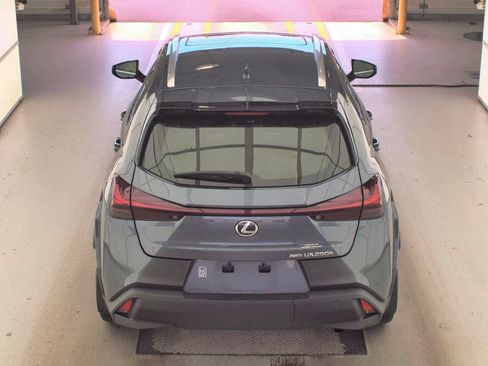Used 2023 Lexus UX 250h AWD w/ Premium Package image 7