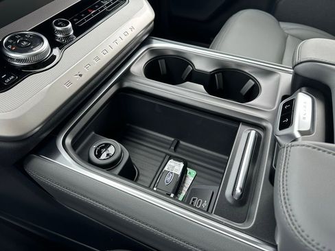 New 2026 Ford Expedition Max Active AWD/4WD image 24