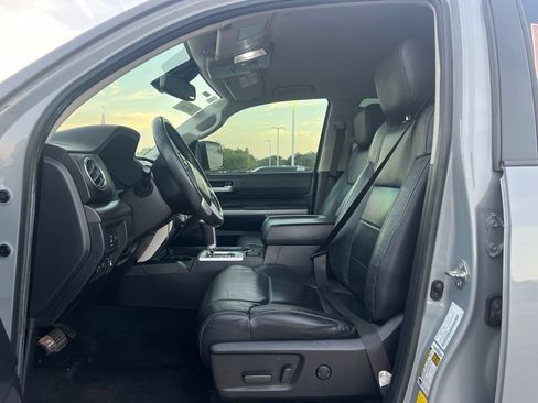 Used 2020 Toyota Tundra SR5 w/ SR5 Leather Package AWD/4WD image 13