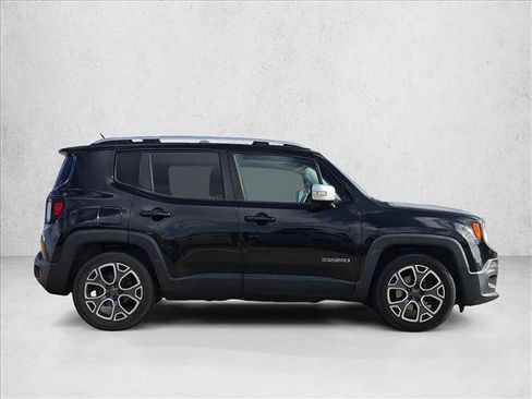 Used 2016 Jeep Renegade Limited FWD image 4