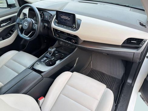 Used 2023 Nissan Rogue SV w/ SV Premium B Package FWD image 27