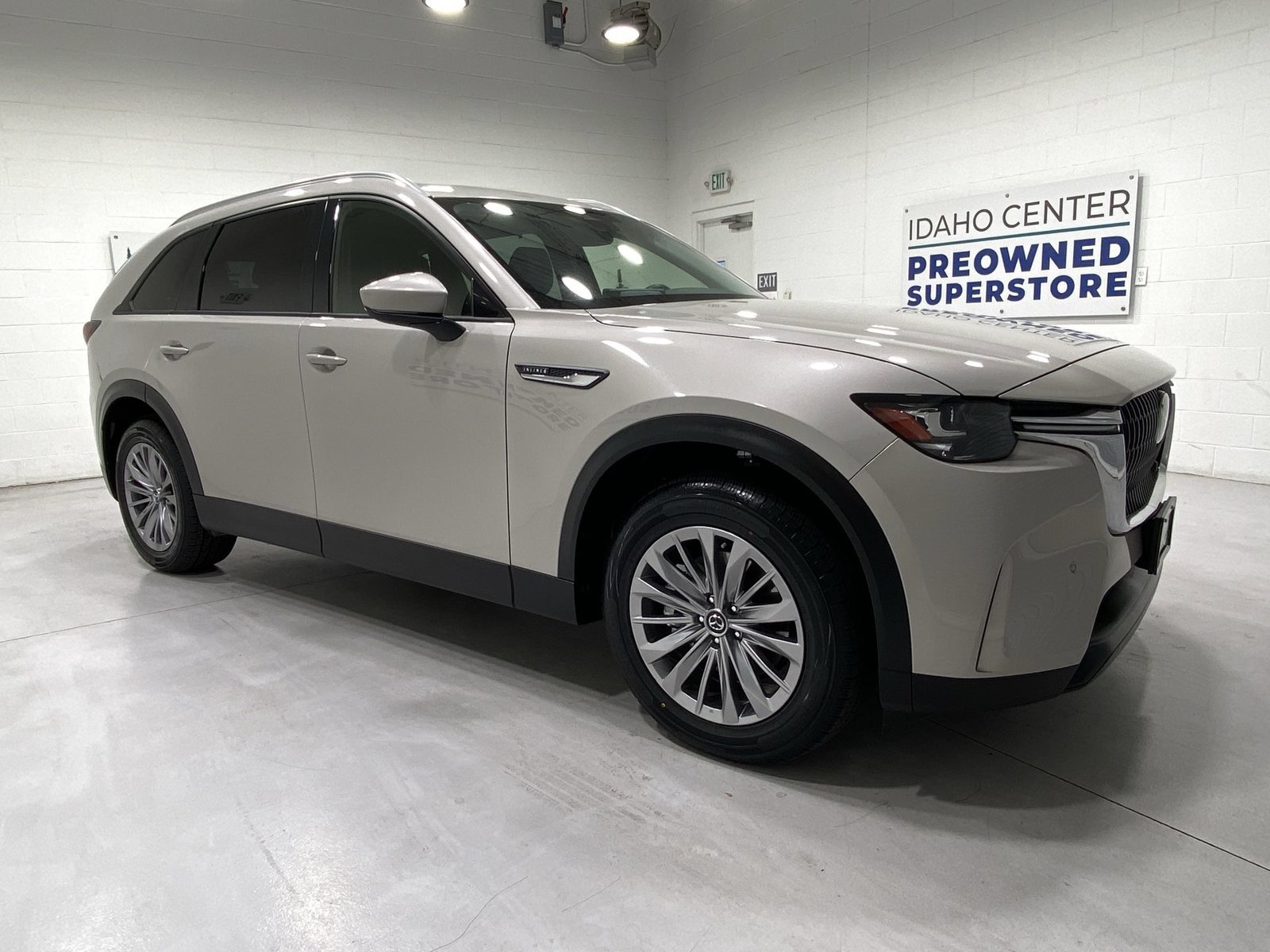 Used 2025 MAZDA CX-90 3.3 Turbo w/ Preferred Package AWD/4WD image 2