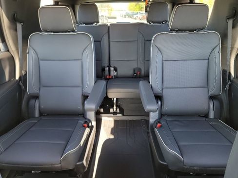 New 2026 Chevrolet Tahoe Premier AWD/4WD image 13