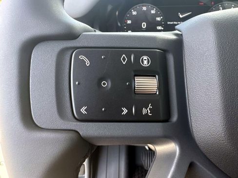 New 2026 Land Rover Defender 110 S image 27