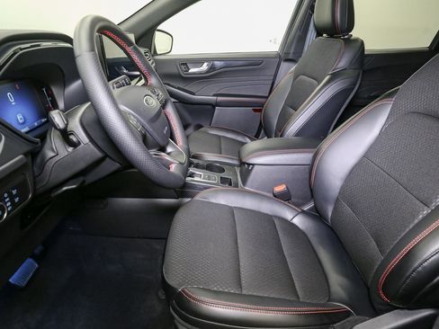 Used 2025 Ford Escape ST-Line Select w/ Tech Pack #1 image 48