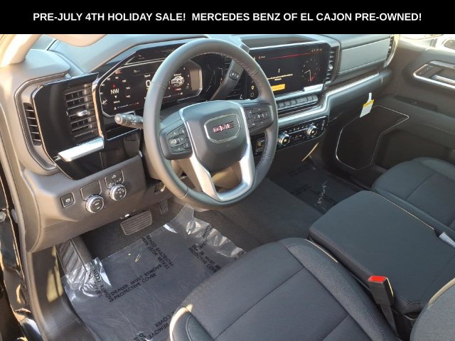 Used 2026 GMC Sierra 1500 Elevation w/ Elevation Select Package RWD image 15