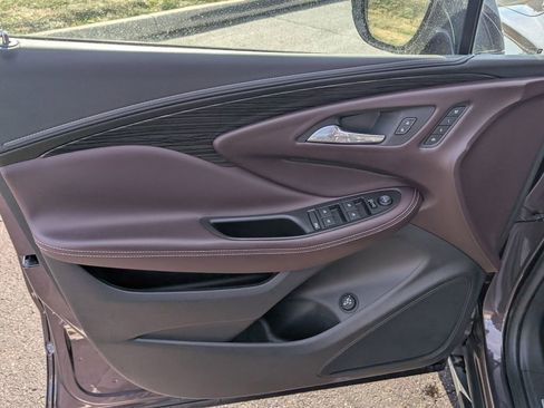Used 2017 Buick Envision Essence image 14