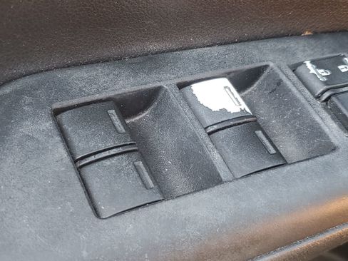Used 2015 Honda Civic SE image 23
