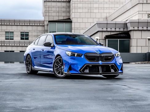 New 2026 BMW M5 w/ Carbon Package AWD/4WD image 12