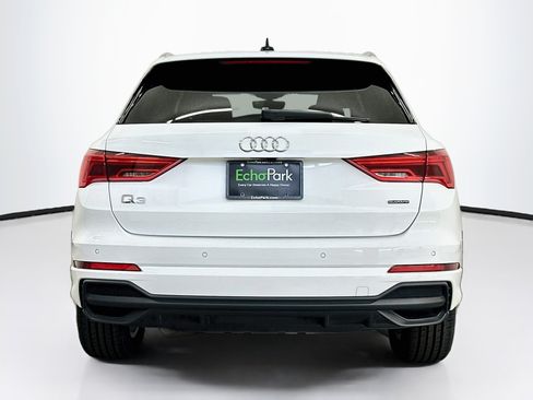 Used 2024 Audi Q3 2.0T Premium AWD/4WD image 7