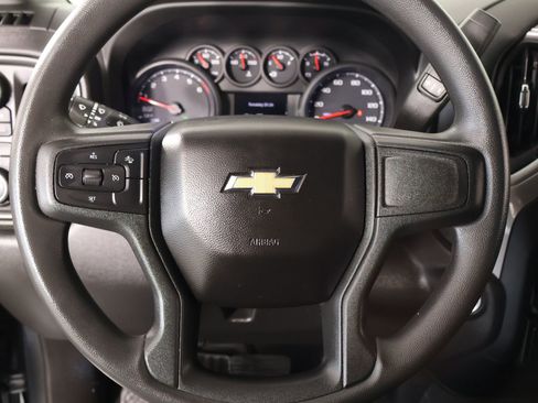 Used 2023 Chevrolet Silverado 1500 Custom AWD/4WD image 3
