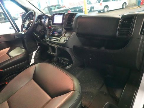 Used 2023 RAM ProMaster 2500 FWD image 26