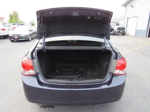 Used 2015 Chevrolet Cruze LT image 30