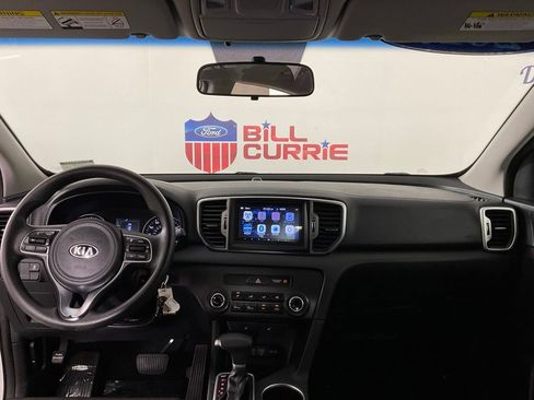 Used 2017 Kia Sportage LX w/ LX Popular Package FWD image 18