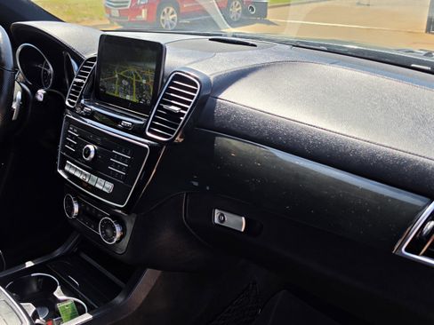 Used 2017 Mercedes-Benz GLS 450 4MATIC w/ Premium Package image 32