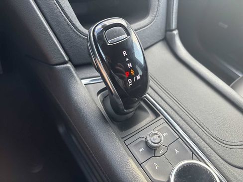 Used 2023 Cadillac XT5 Premium Luxury AWD/4WD image 17