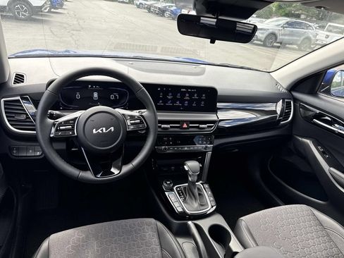 New 2026 Kia Seltos S AWD/4WD image 6