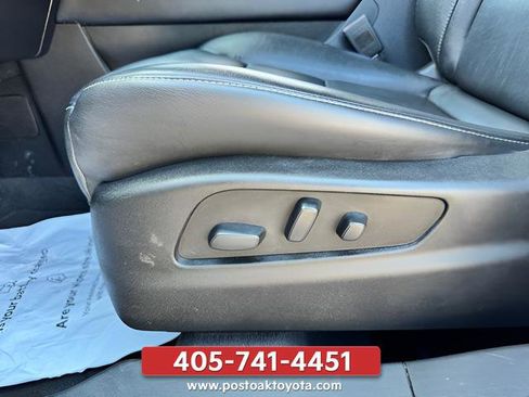 Used 2020 Cadillac XT4 Premium Luxury FWD image 35