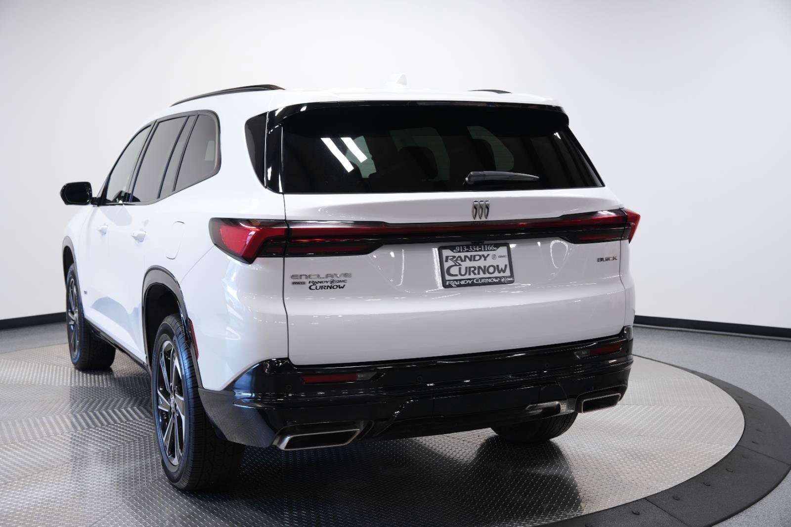 Used 2025 Buick Enclave Sport Touring AWD/4WD image 5