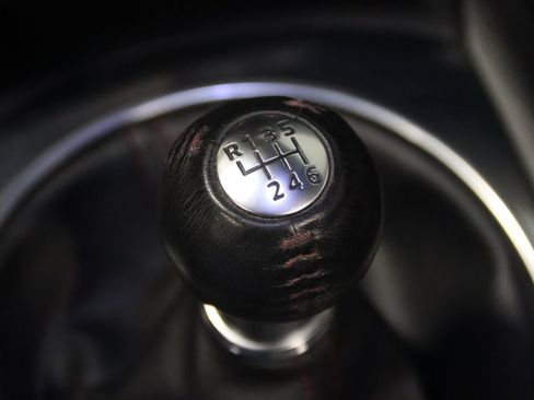 Used 2016 MAZDA MX-5 Miata Grand Touring RWD image 25