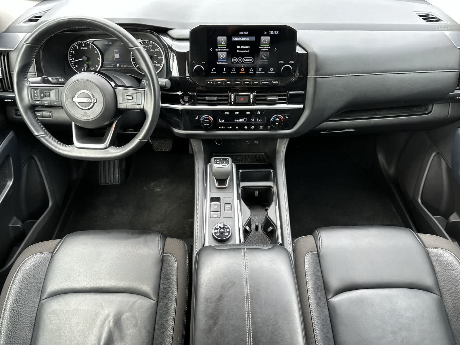 Used 2025 Nissan Pathfinder SL AWD/4WD image 19