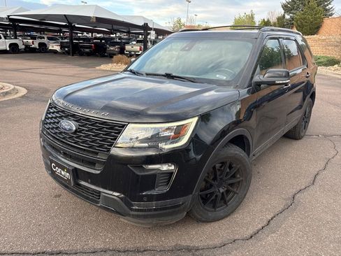 Used 2018 Ford Explorer Sport w/ Equipment Group 401A AWD/4WD image 3