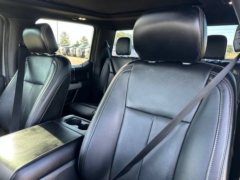 Used 2020 Ford F150 Lariat w/ Equipment Group 502A Luxury AWD/4WD image 19
