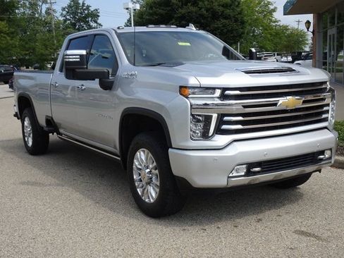 Used 2022 Chevrolet Silverado 2500 High Country w/ Z71 Off-Road Package AWD/4WD image 36